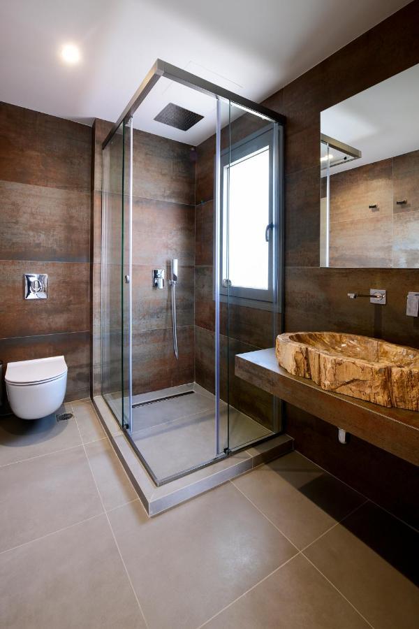 Ostracon Suites PalaiónTsiflíkion エクステリア 写真